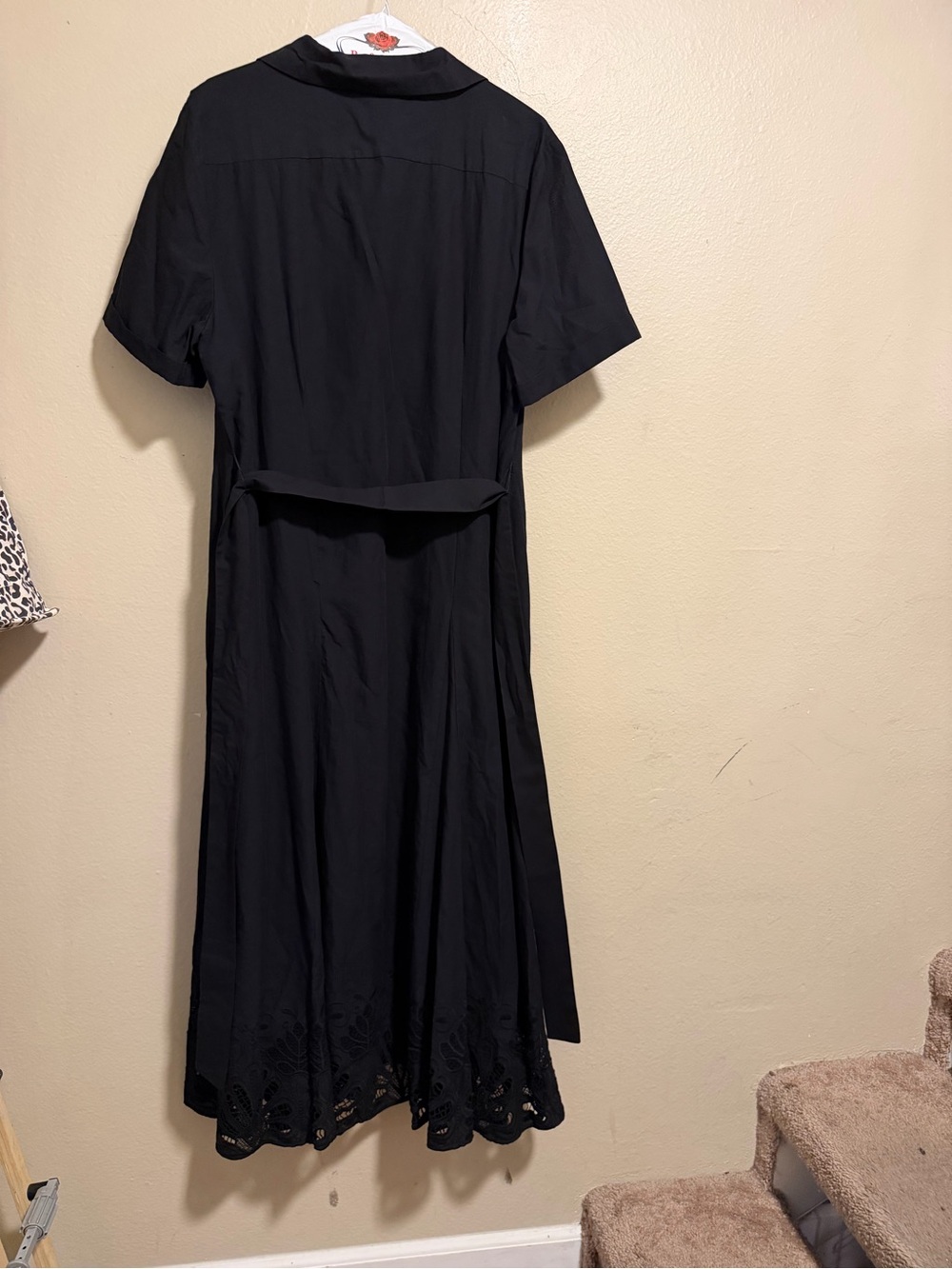 Zara Black Short-Sleeve Button-Front Maxi Dress with Eyelet Hem - Picture 3 of 7